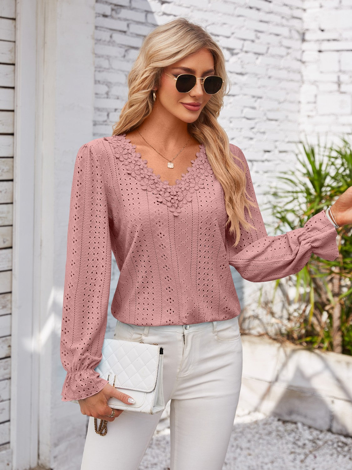 1be14f03-f530-4077-bf62-2320dd41e4b1-Max