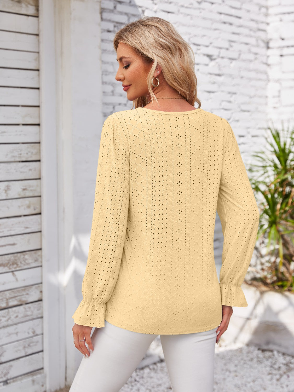 8e74bbf2-9c29-4340-9ecd-1f92da5709fe-Max